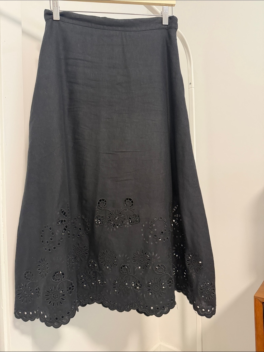 Elie Tahari Black Linen Blend Eyelet Circle Skater Skirt